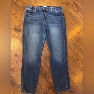 Guess Jeans - Power Curvy Mid